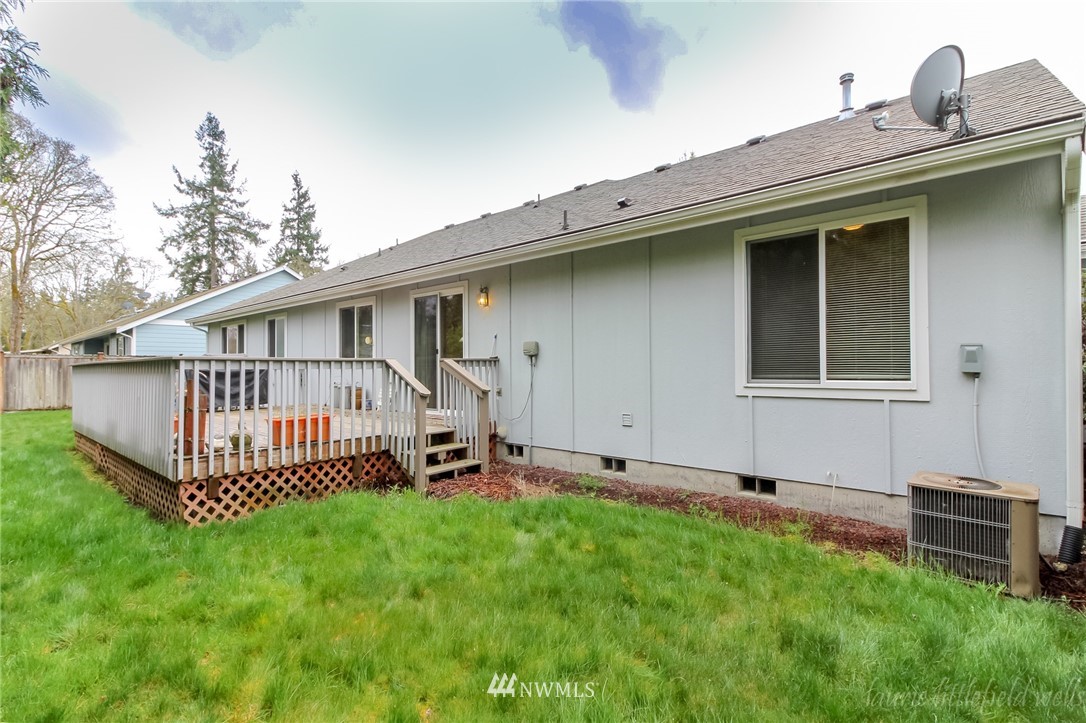 8831 Eagle Point Loop Road Southwest Lakewood, WA 98498 - Photo 21 of 25