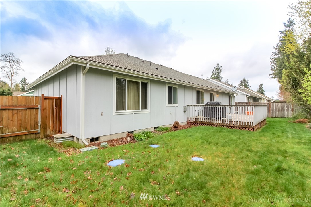 8831 Eagle Point Loop Road Southwest Lakewood, WA 98498 - Photo 23 of 25