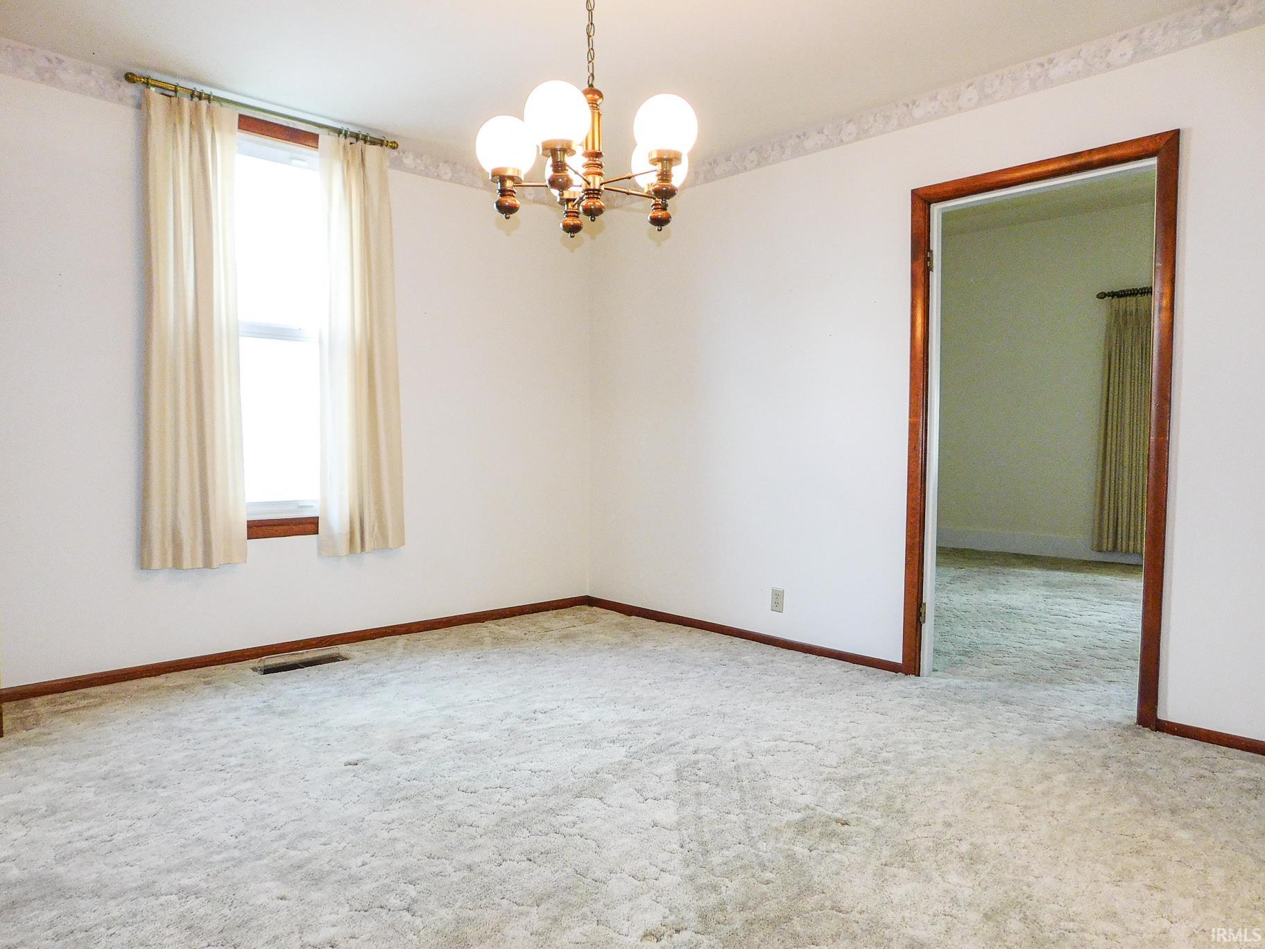 127 West Wiley Avenue Bluffton, IN 46714 - Photo 15 of 36