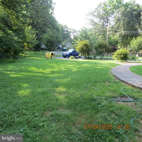 $360,000 | 6 Shady Oak Lane, Kearneysville, WV 25430