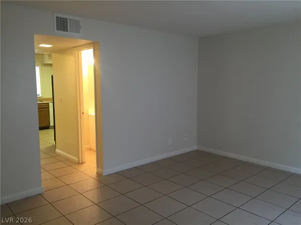 $1,250 | 7030 Burcot Avenue, Unit C105, Las Vegas, NV 89156