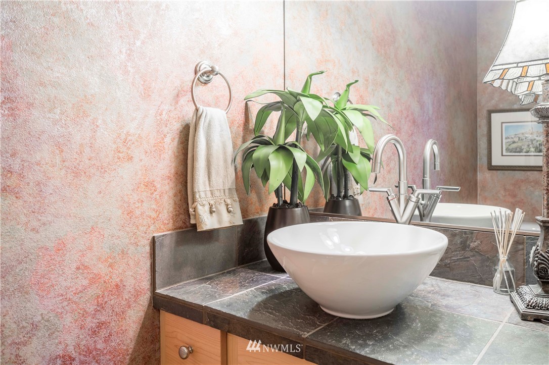 3514 156th Place Southeast Bothell, WA 98012 - Photo 12 of 25 Gallery Image 12