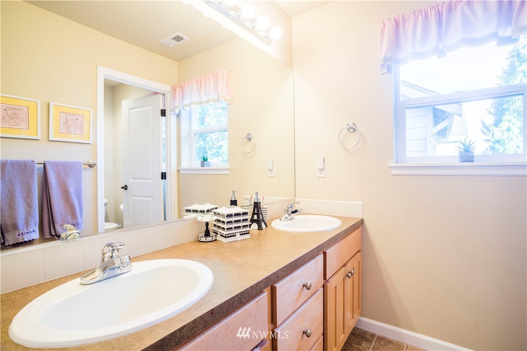 3514 156th Place Southeast Bothell, WA 98012 - Photo 22 of 25 Gallery Image 22