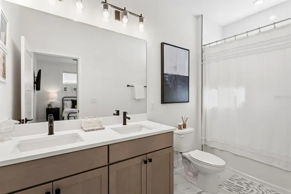 $1,100,000 | 2506 West Cleveland Street, Unit 10, Tampa, FL 33609