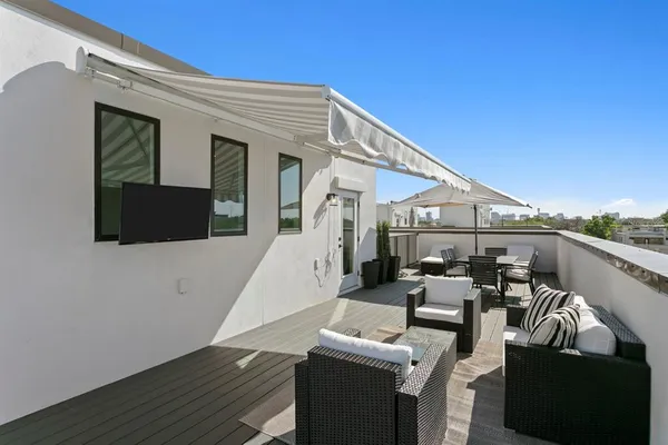 $1,100,000 | 2506 West Cleveland Street, Unit 10, Tampa, FL 33609