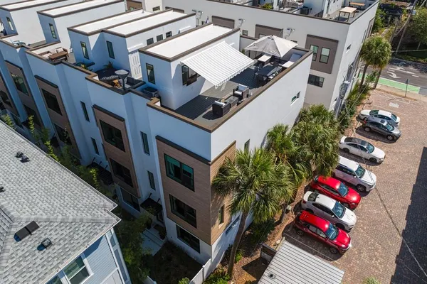$1,100,000 | 2506 West Cleveland Street, Unit 10, Tampa, FL 33609