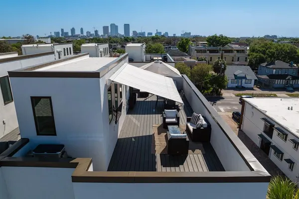 $1,100,000 | 2506 West Cleveland Street, Unit 10, Tampa, FL 33609