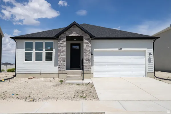 $479,351 | 1605 Rainbow Brg Drive, Unit 7013, Eagle Mountain, UT 84005