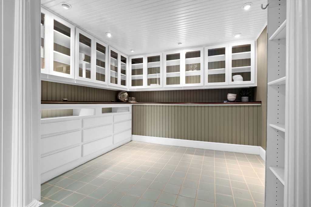 58 Eastern Point Boulevard Gloucester, MA 01930 - Photo 31 of 42