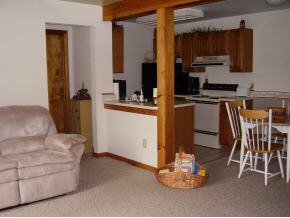 15 Franklin Heights, Unit 15 Rochester, NH 03867 - Photo 3 of 6 Gallery Image 3