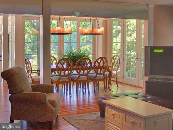 330 Riverside Road Edgewater, MD 21037 - Photo 9 of 26 a living room with furniture and wooden floor
