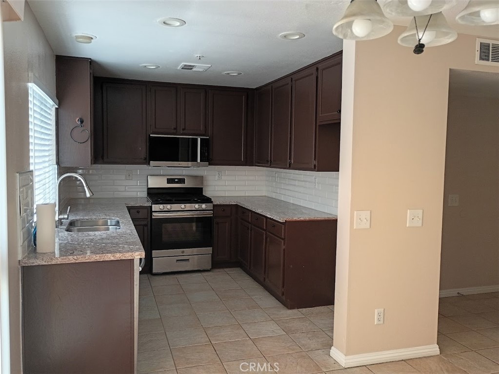 7631 Perth Lane Riverside, CA 92508 - Photo 20 of 35