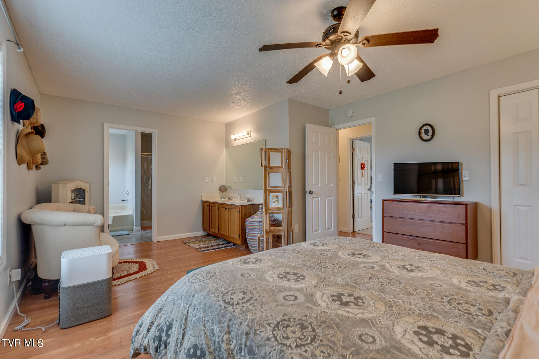214 Pickens Road Kingsport, TN 37663 - Photo 15 of 35 015