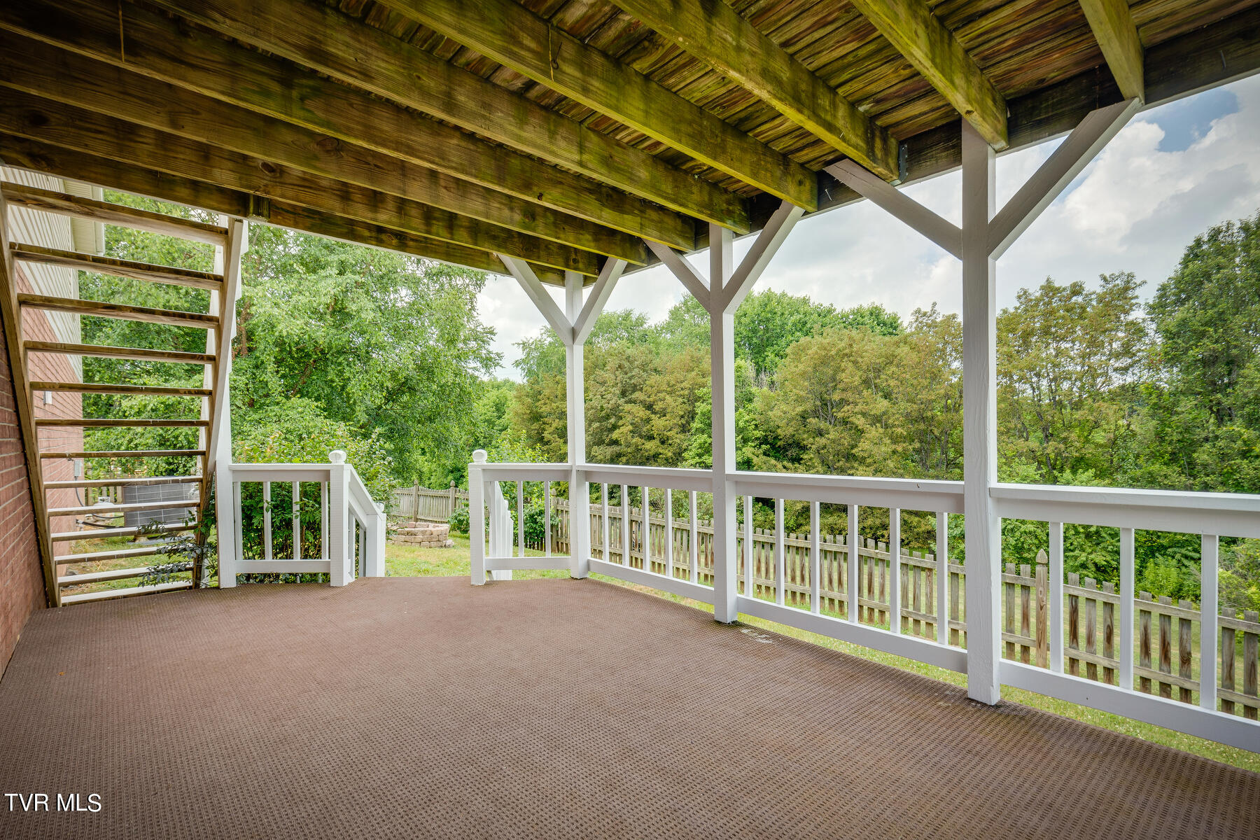 214 Pickens Road Kingsport, TN 37663 - Photo 33 of 35 033