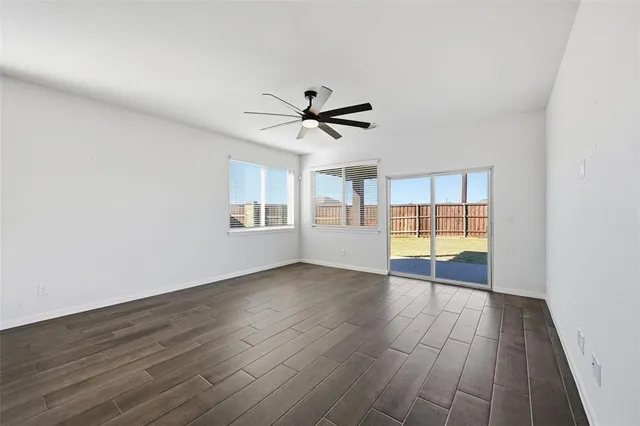 $2,600 | 804 Saratoga Road, Aubrey, TX 76227