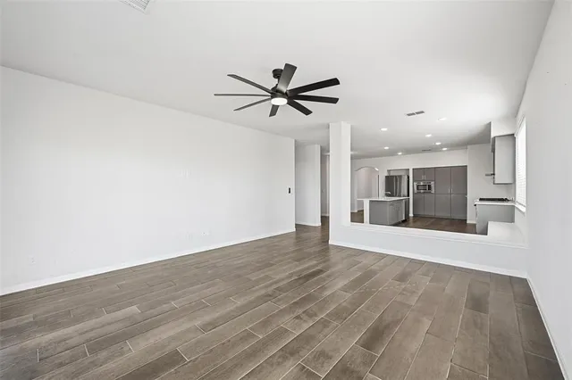 $2,600 | 804 Saratoga Road, Aubrey, TX 76227