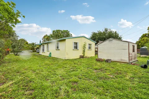 $349,999 | 1511 North 70th Terrace, Hollywood, FL 33024