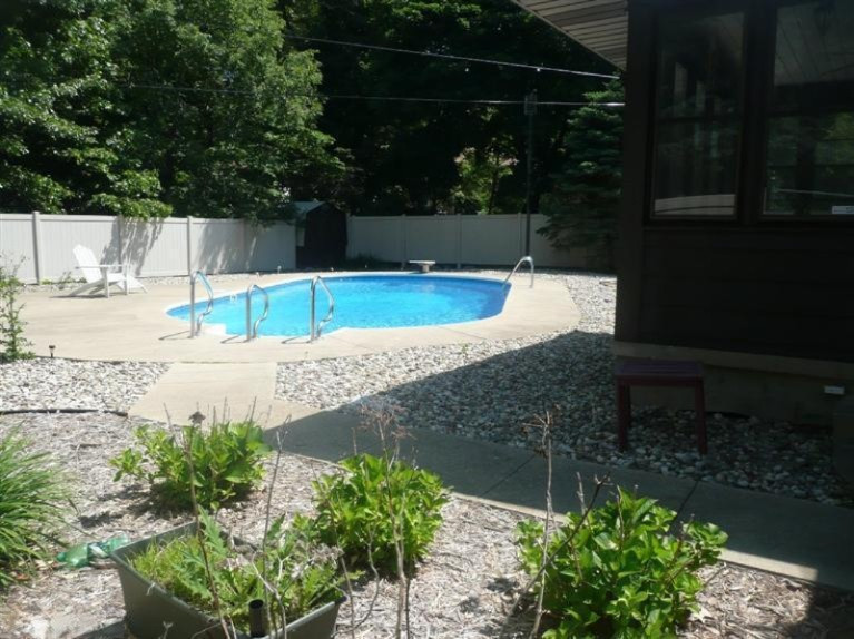 1532 West Kilgore Road Kalamazoo, MI 49008 - Photo 3 of 4 Additional Photo