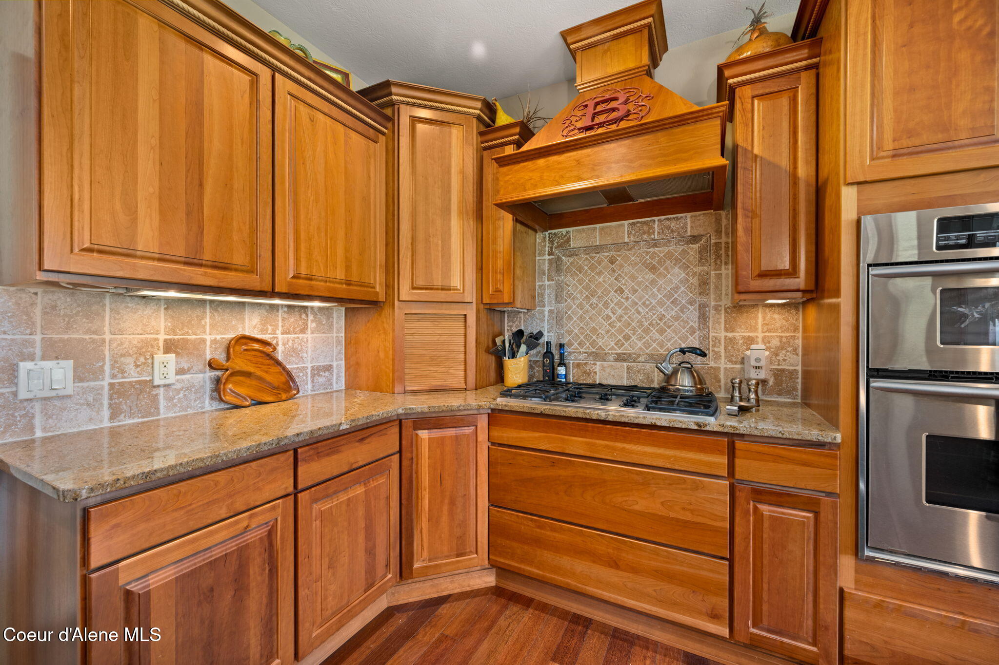 5247 West Broken Tee Road Rathdrum, ID 83858 - Photo 18 of 49 Kitchen