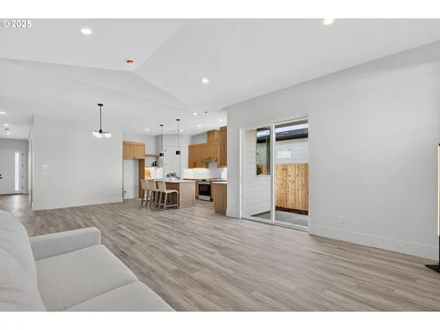 $546,500 | 632 Southeast 35th Street, Battle Ground, WA 98604