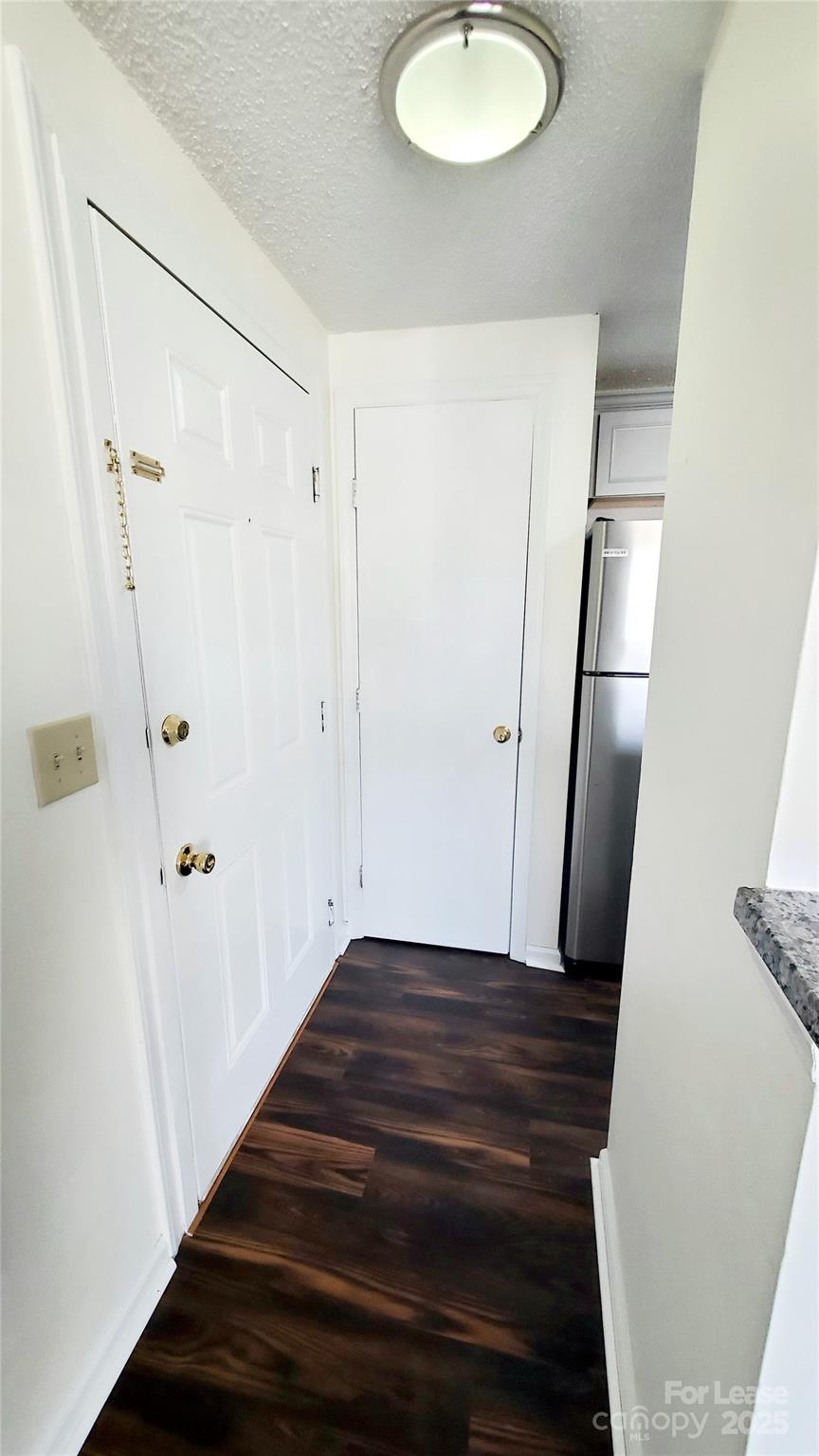 1610 Arlyn Circle Charlotte, NC 28213 - Photo 11 of 25 a view of an entryway