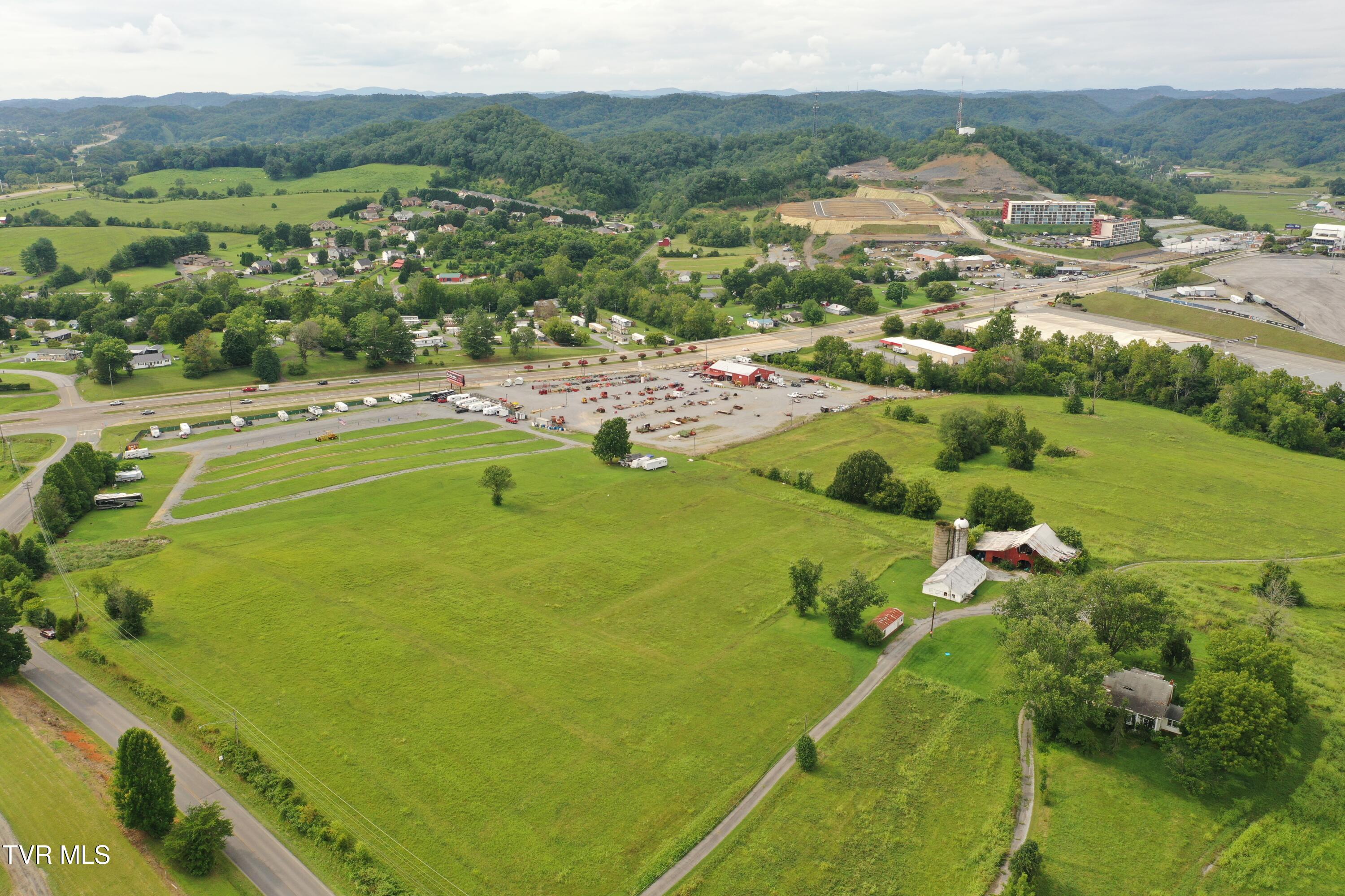 191 White Top Road Bluff City, TN 37618 - Photo 2 of 44 DJI_0027