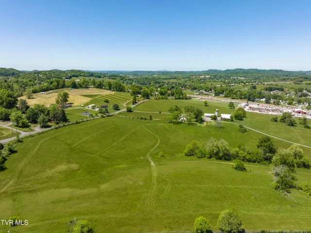 $2,000,000 | 191 White Top Road, Bluff City, TN 37618