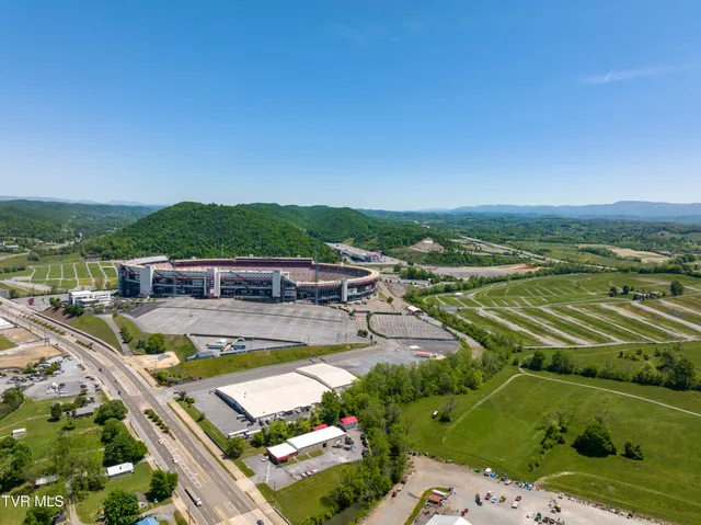 $2,000,000 | 191 White Top Road, Bluff City, TN 37618