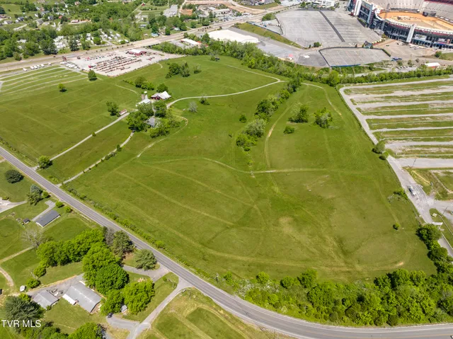 $2,000,000 | 191 White Top Road, Bluff City, TN 37618