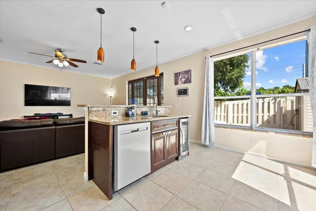 $3,400 | Undisclosed Address, West Palm Beach, FL 33409