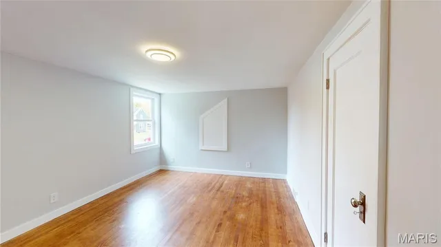 $239,000 | 512 West Harris Avenue, Greenville, IL 62246