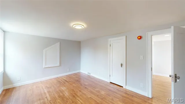 $239,000 | 512 West Harris Avenue, Greenville, IL 62246