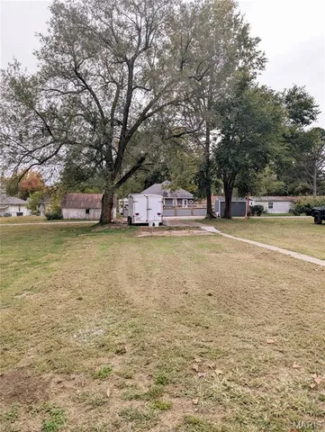 $239,000 | 512 West Harris Avenue, Greenville, IL 62246