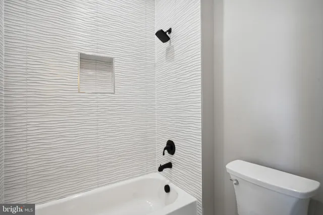 $1,399,000 | 25 Rock Island Ridge Lake, Mineral, VA 23117