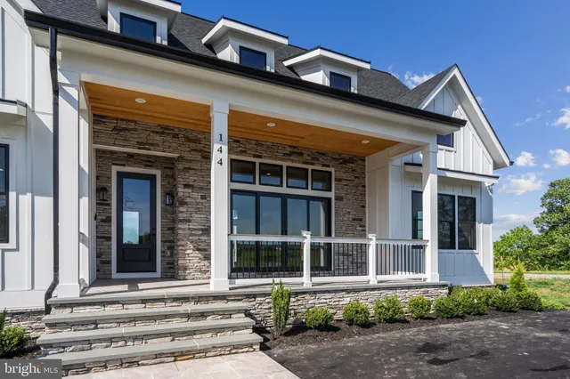 $1,399,000 | 25 Rock Island Ridge Lake, Mineral, VA 23117