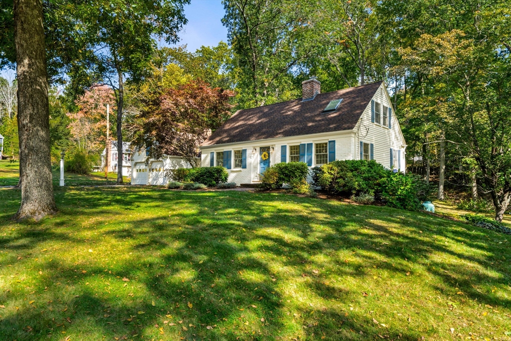 13 Andrews Road Topsfield, MA 01983 - Photo 4 of 42