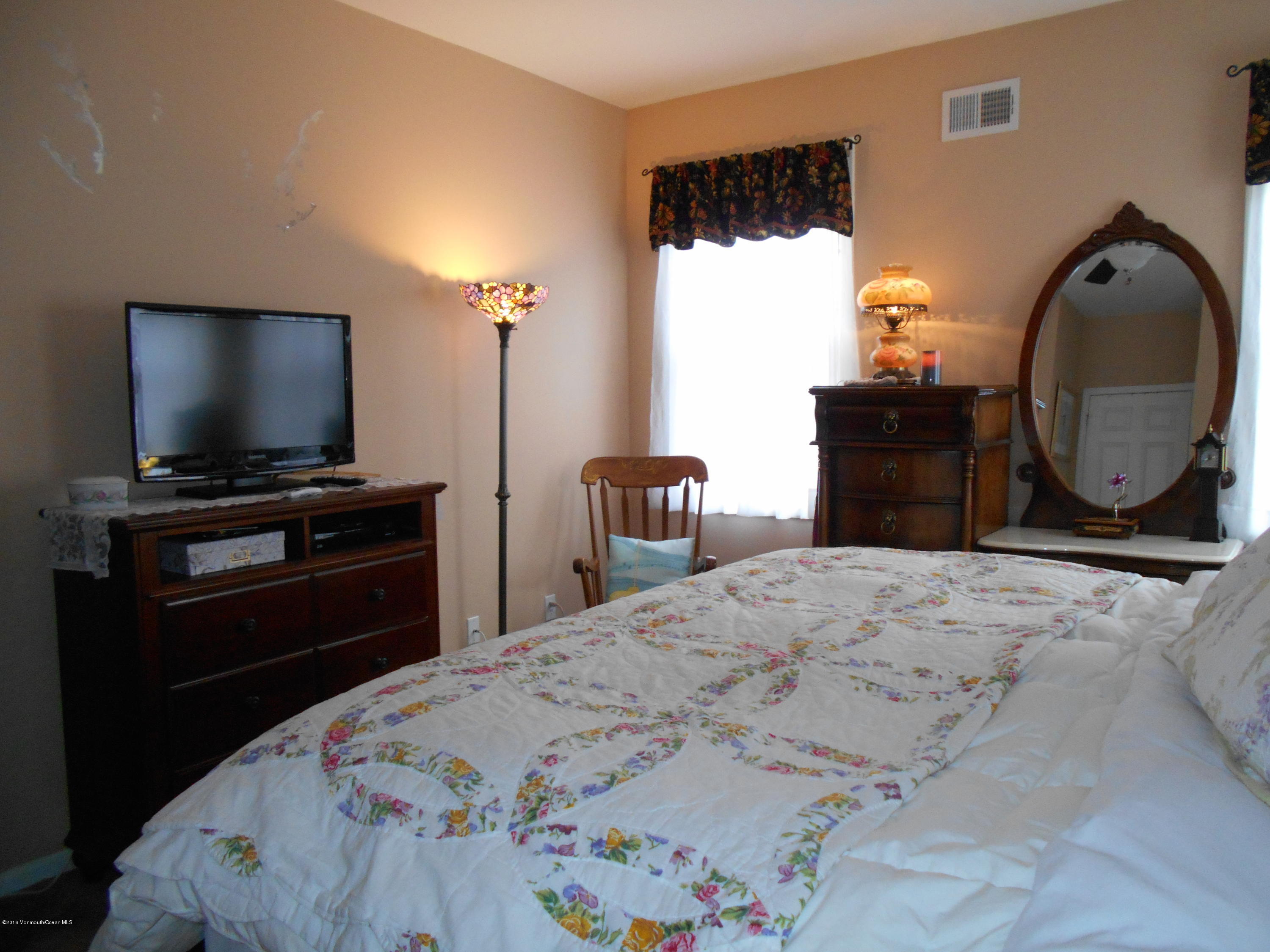 87 Maypink Lane Howell, NJ 07731 - Photo 13 of 25 Master BR