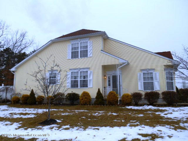 87 Maypink Lane Howell, NJ 07731 - Photo 22 of 25 87 Maypink side entrance