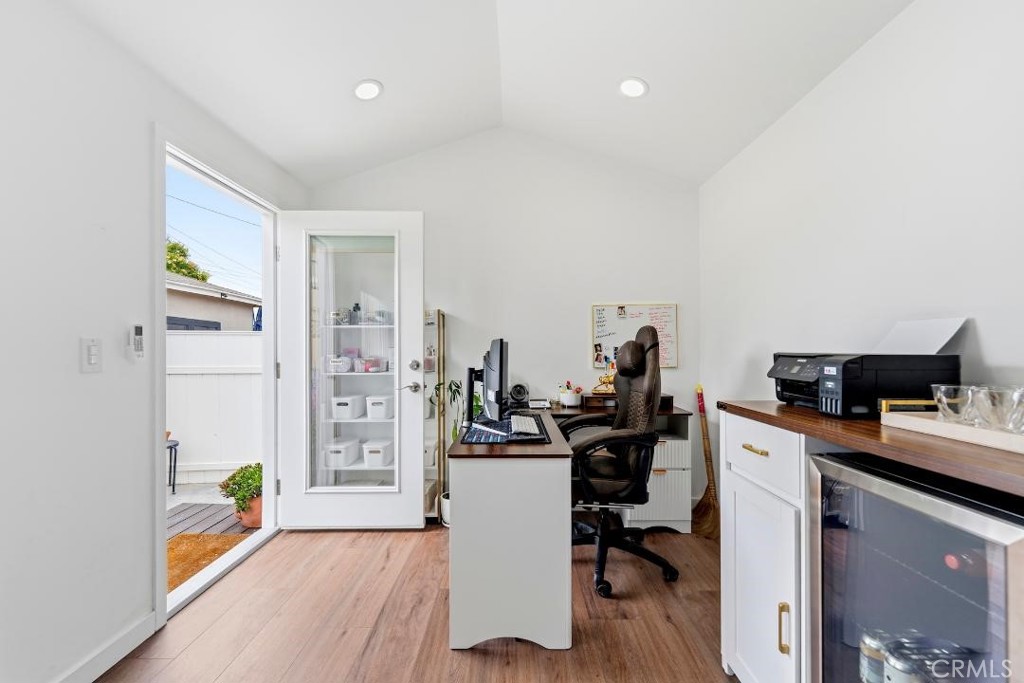 5055 North Raton Circle Long Beach, CA 90807 - Photo 17 of 32