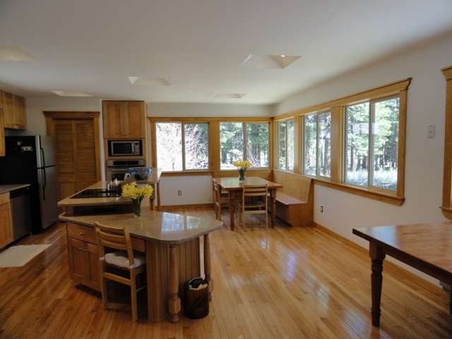 1 Meadow Ranch Court Calpine, CA 96124 - Photo 3 of 9 Gallery Image 3
