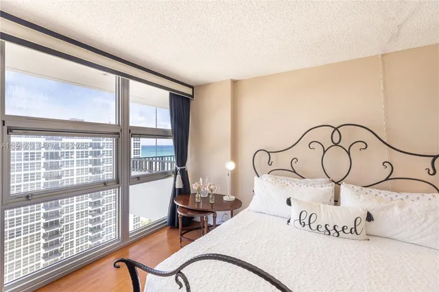 $3,990 | 525 North Ocean Boulevard, Unit 1820, Pompano Beach, FL 33062