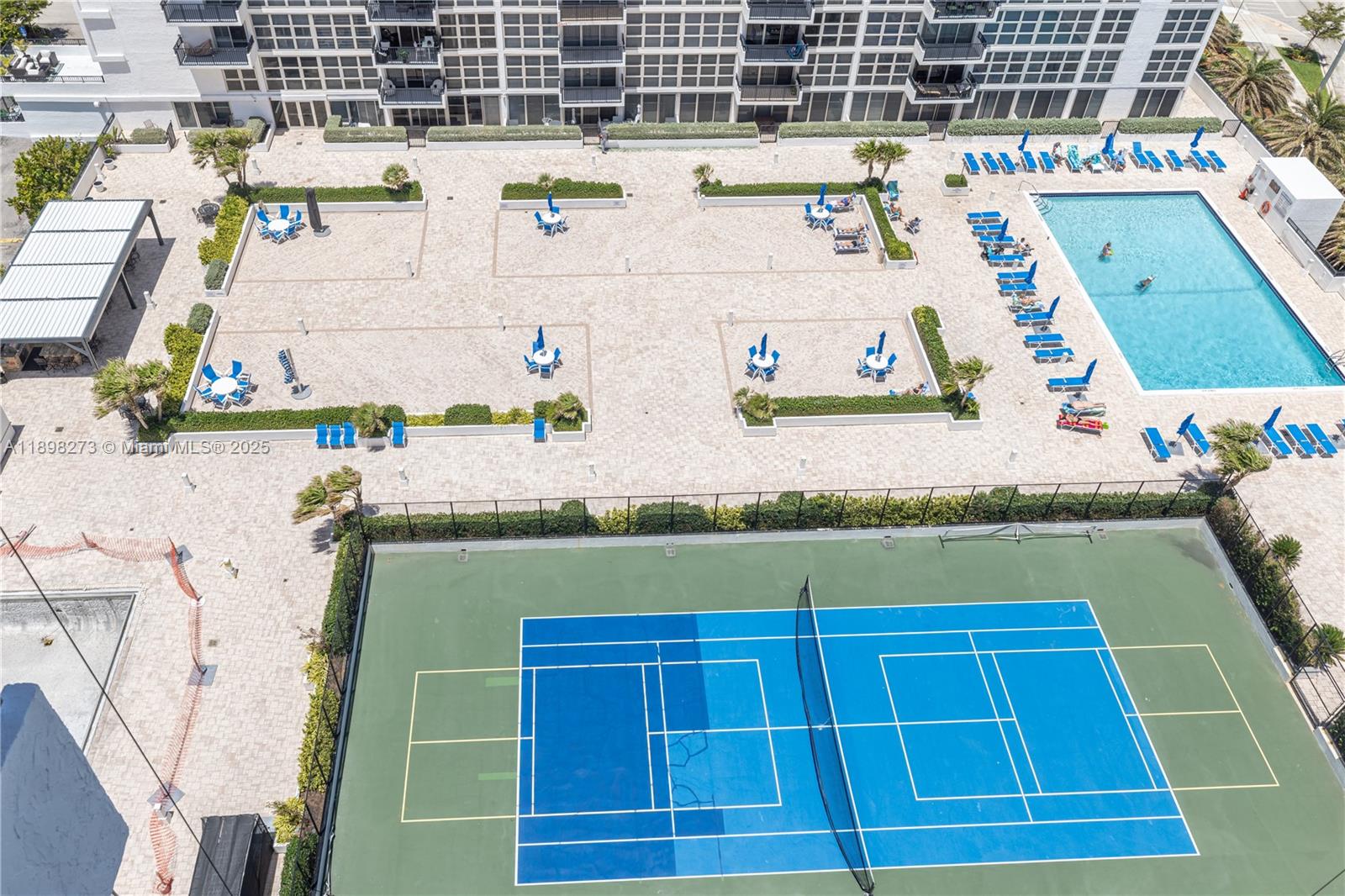 525 North Ocean Boulevard, Unit 1820 Pompano Beach, FL 33062 - Photo 16 of 18