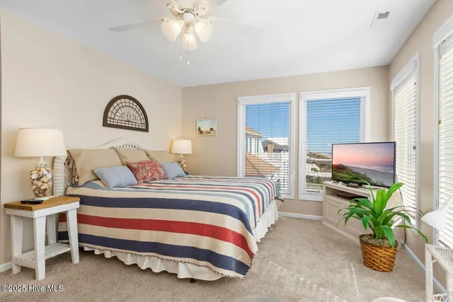 $1,225,000 | 7021 Ocean Drive, Emerald Isle, NC 28594