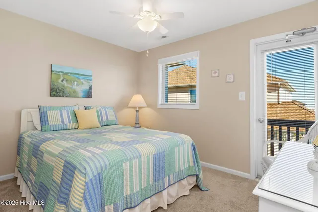 $1,225,000 | 7021 Ocean Drive, Emerald Isle, NC 28594