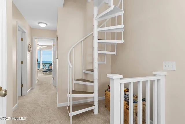 $1,225,000 | 7021 Ocean Drive, Emerald Isle, NC 28594