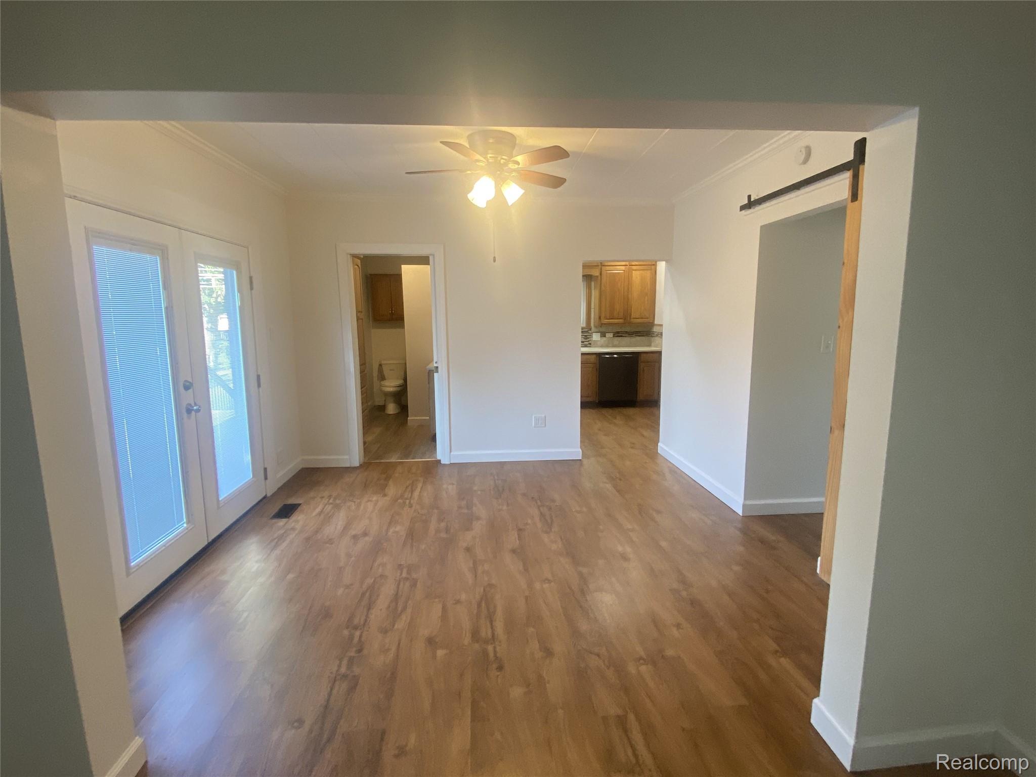 809 Stanton Street Bay City, MI 48708 - Photo 25 of 34 26.jpeg