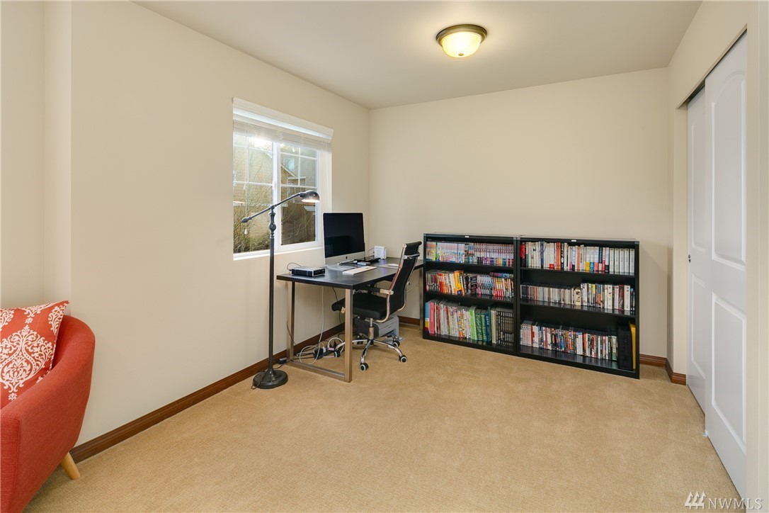 231 161st Place Southeast Bothell, WA 98012 - Photo 13 of 25 Gallery Image 13