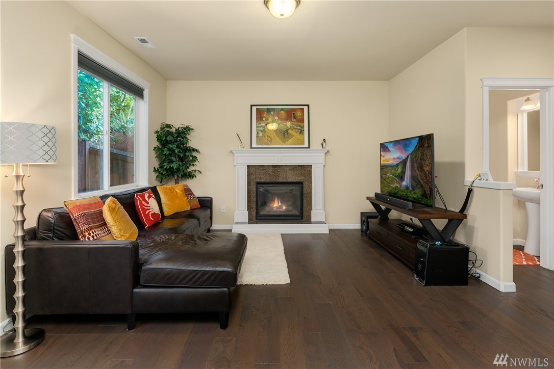 231 161st Place Southeast Bothell, WA 98012 - Photo 15 of 25 Gallery Image 15