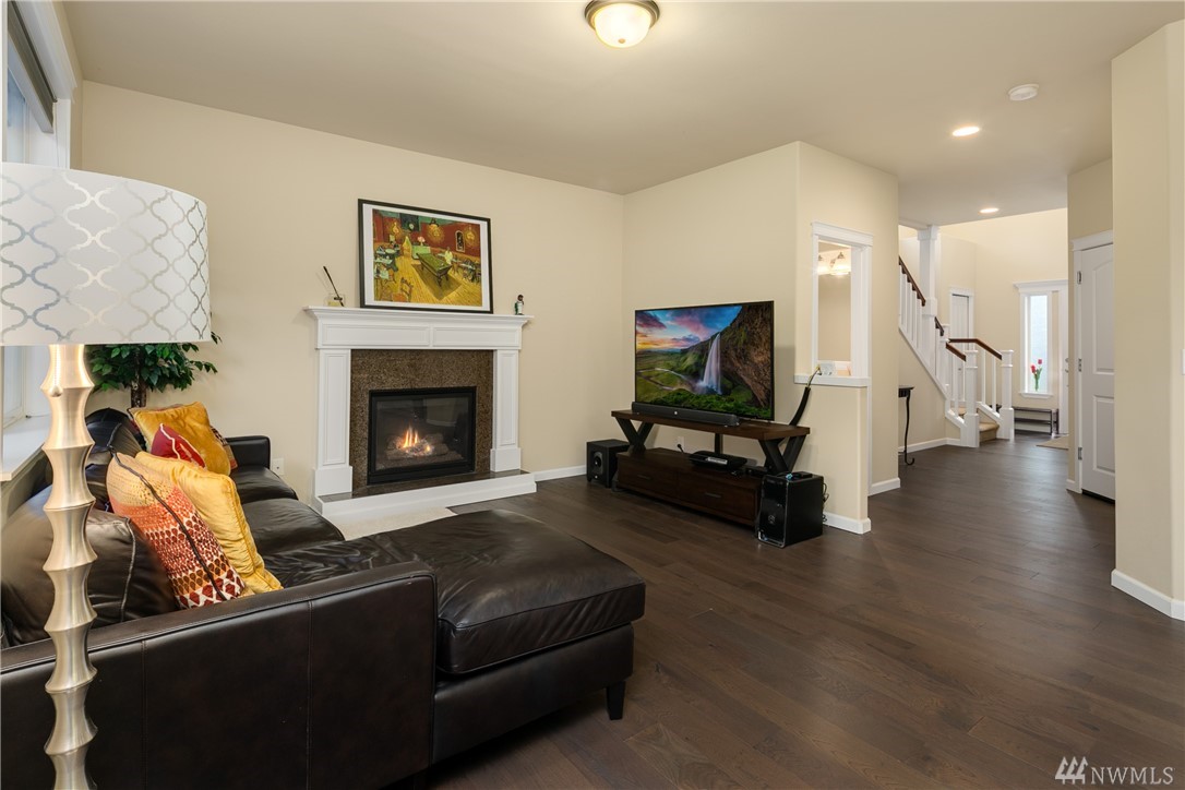 231 161st Place Southeast Bothell, WA 98012 - Photo 17 of 25 Gallery Image 17