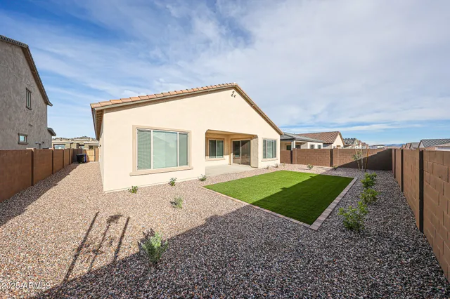 $2,500 | 24885 North 170th Drive, Surprise, AZ 85387